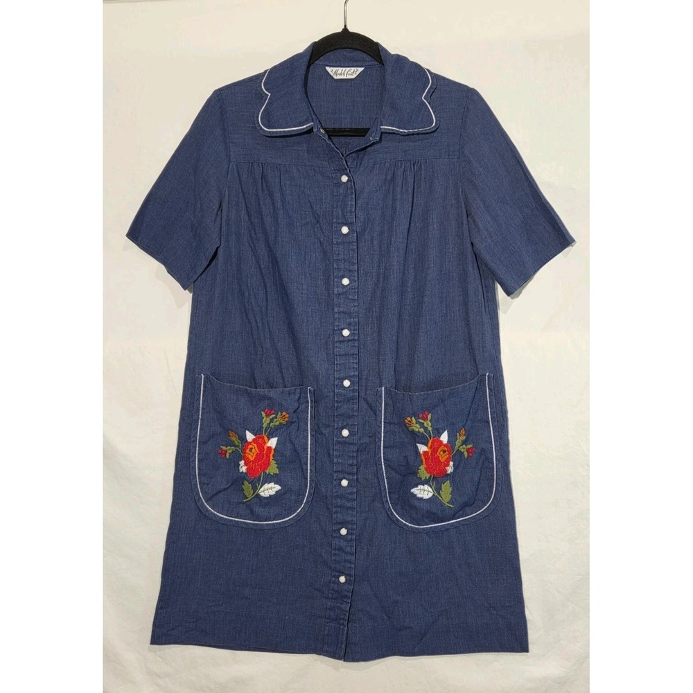 VTG Models Coat 60's House Dress Chambray Snap Front Embroidered Pockets Medium